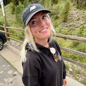 Meet your Posher, Andi
